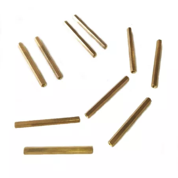 JUEGO DE POSTES Y TUERCAS EN CAJA - Imagen 3